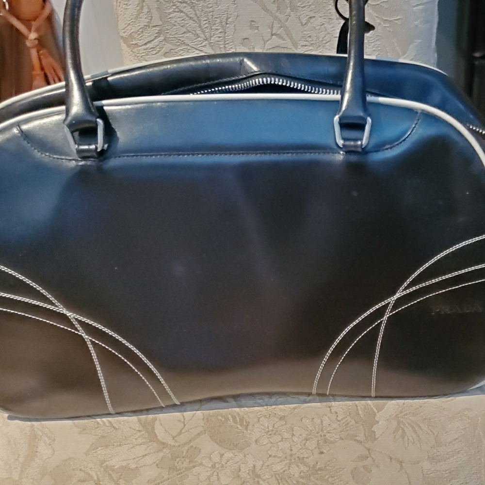 Purse - Picture 2 of 12